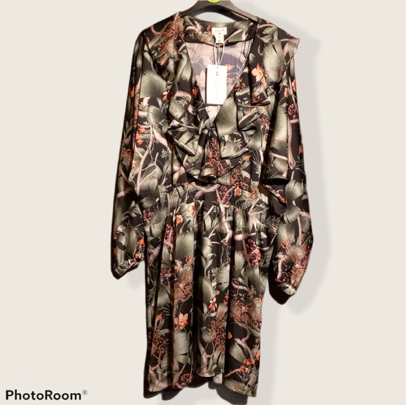 H&M Dresses & Skirts - Johanna Ortiz H&M tropical print v-neck long sleeve dress XL nwt